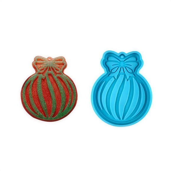 Christmas ball with stripe pattern mold