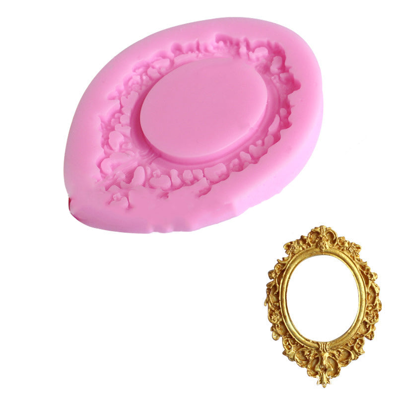 Oval photo frame display mold