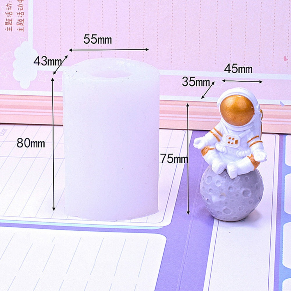 Astronaut with moon silicon mold