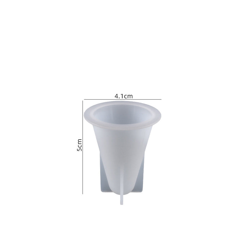 Cone shaped ring display range