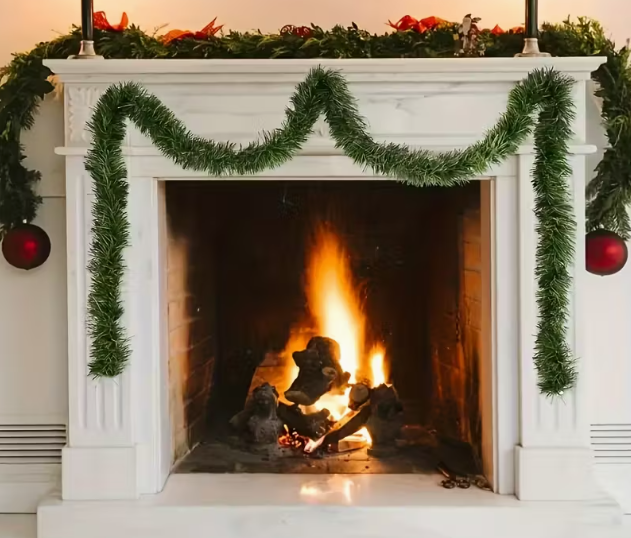 Green artificial garland selection