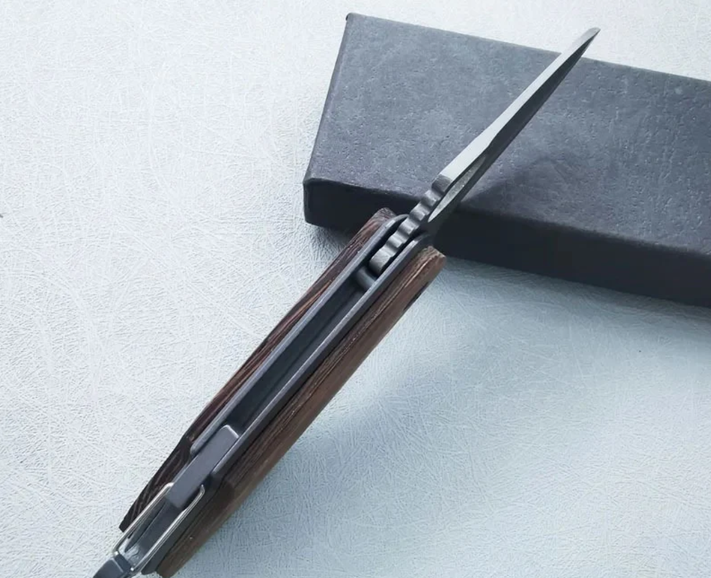 Folding pocket knife