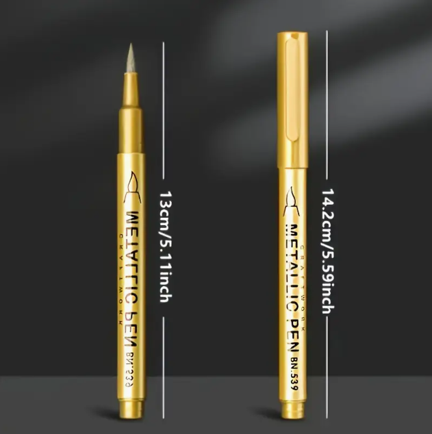 4 pieces metallic permanent markers