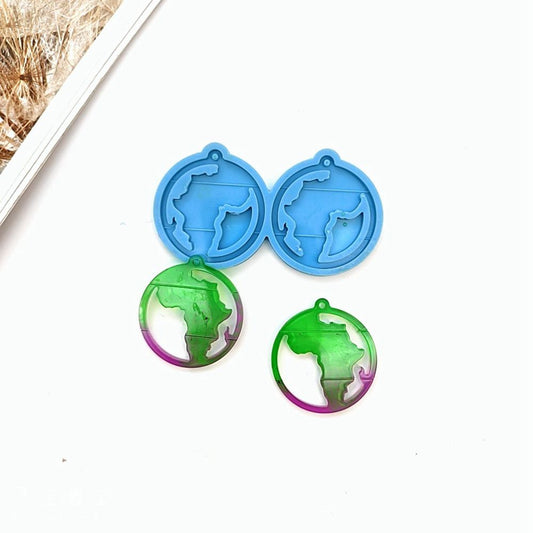Flat round with Africa map pendant mold